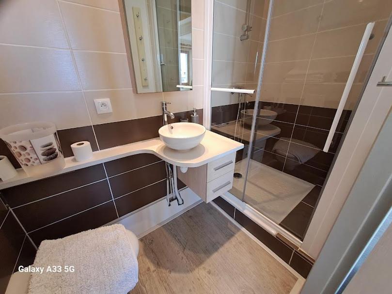 Chez Christine Et Fabrice Apartment Font-Romeu-Odeillo-Via Exterior foto